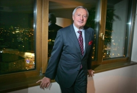 Ignatěnko před rozhovorem ve 23. patře hotelu Corinthia Towers